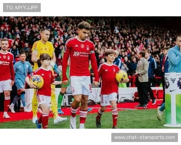 诺丁汉森林俱乐部迎来新赛季挑战 队内阵容变化引发球迷热议