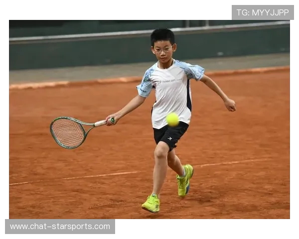 新赛季网球巡回赛激战升级名将回归年轻球员强势崛起引发关注热议